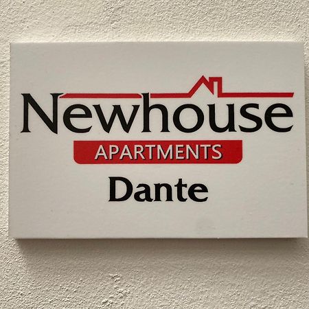Апартаменты Newhouse Dante Бари Экстерьер фото